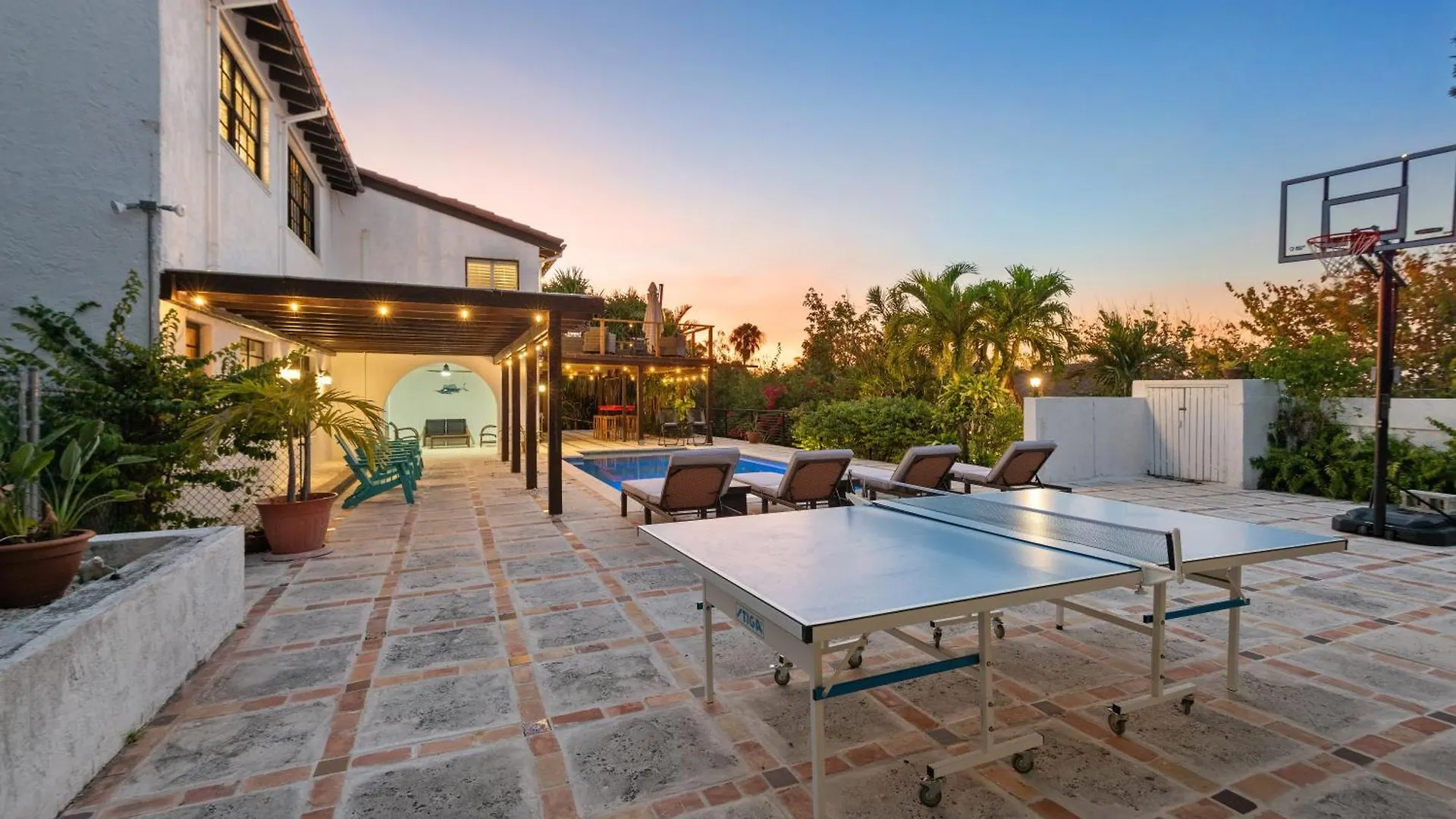 Azure Vista Villa Nassau